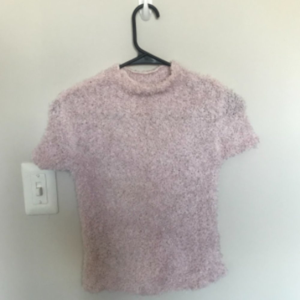 Zara fuzzy crop top in blush pink